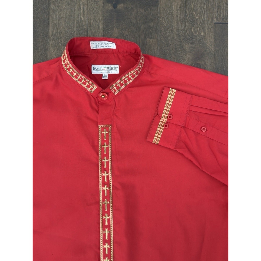 Daniel Ellissa Mens Red Clergy Shirt Gold Cross Embroidery Convertible‎ Cuffs